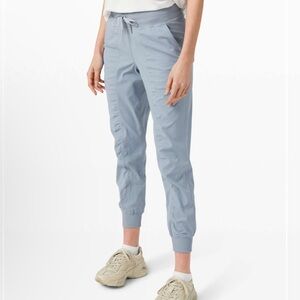 NWT Lululemon Dance Studio Jogger Chambray 6